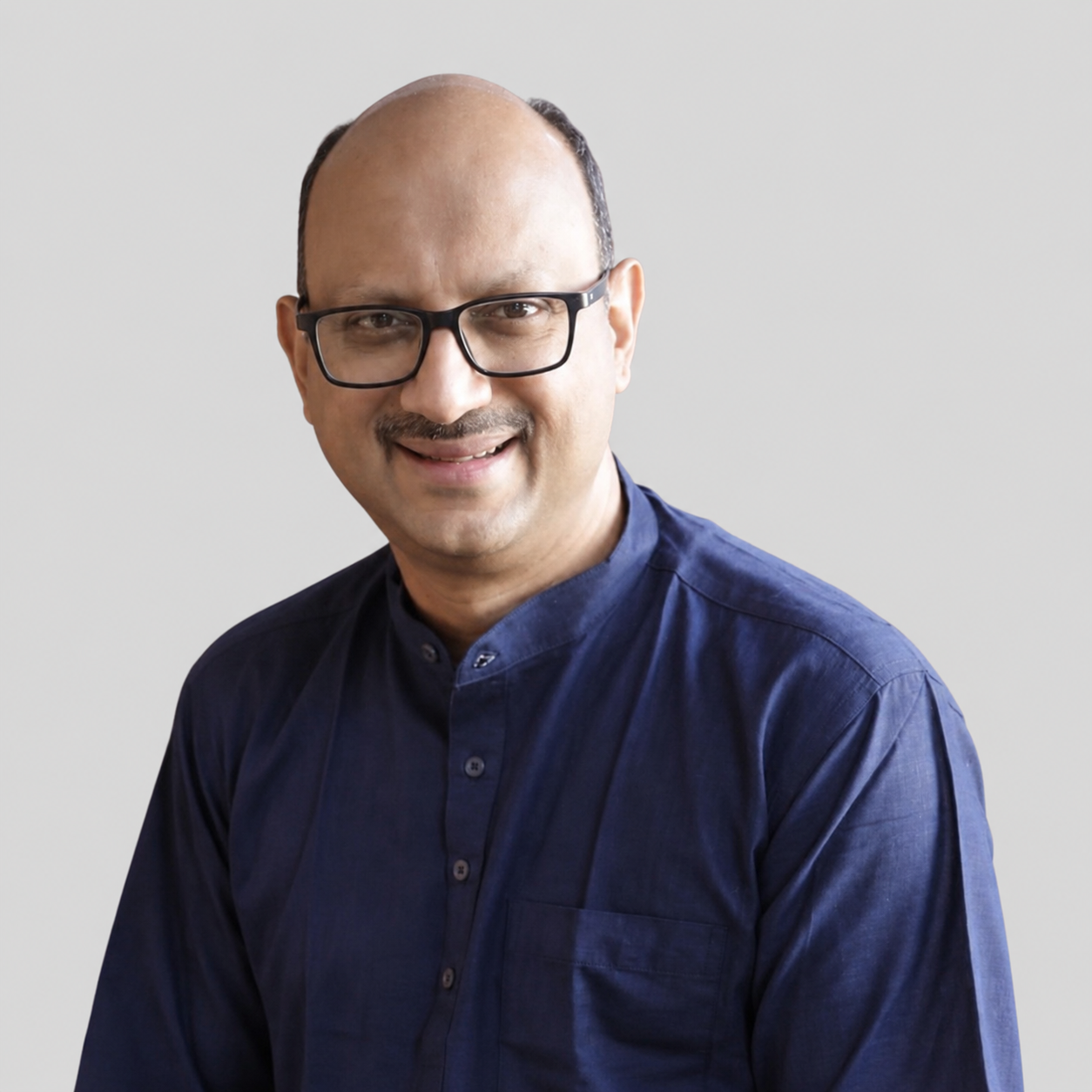 Shri Madan Padaki